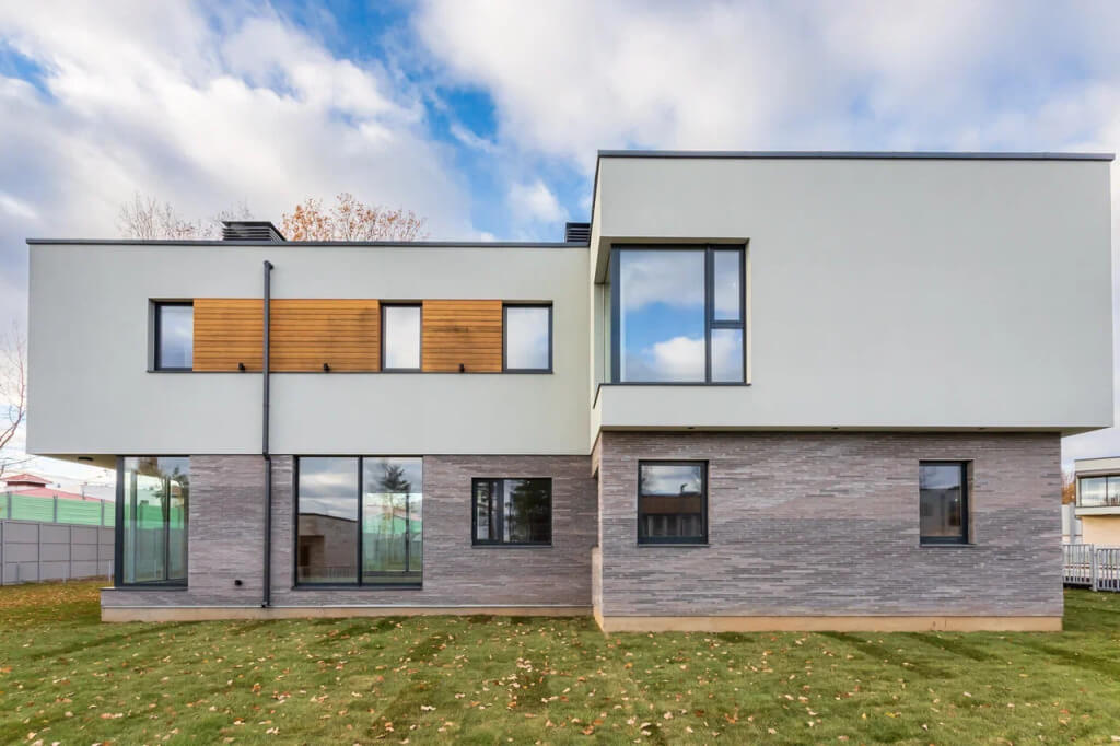 Резиденция Гармония - гараж